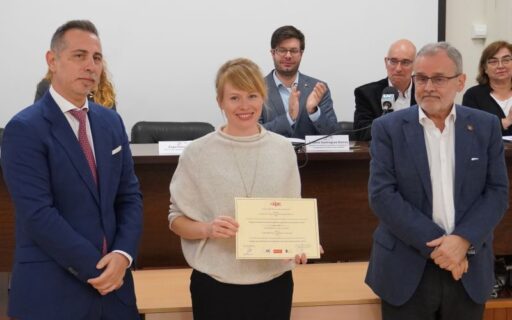 Premio a la mejor tesis IIIPC