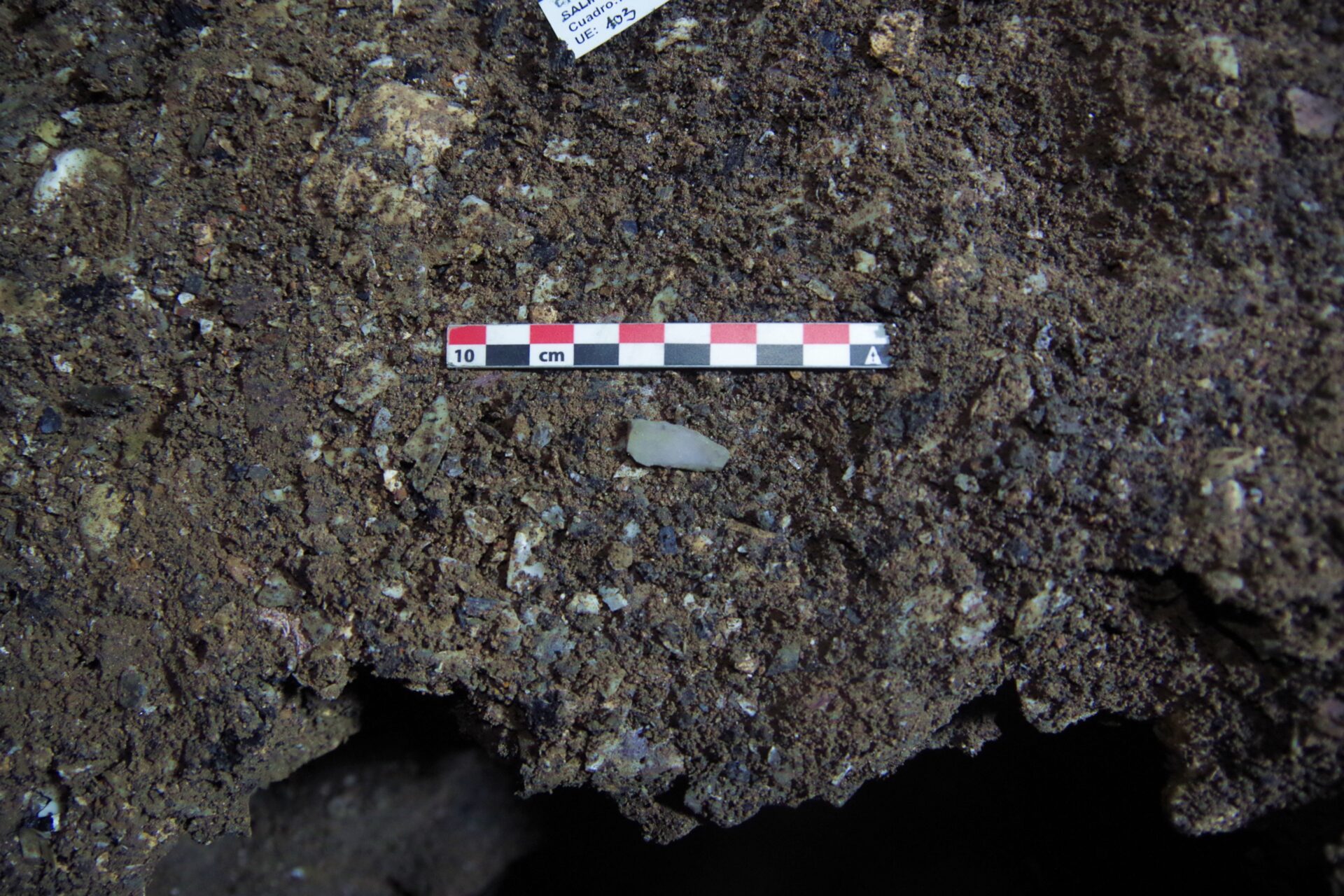 Lítico cueva de La Chora