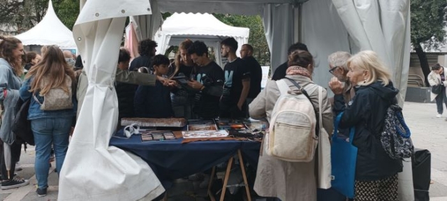 Grupo Arte Prehistorico en stand