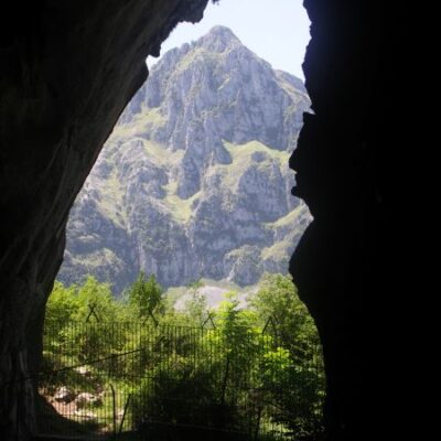 Cueva de El Mirón