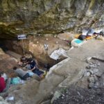 Investigaciones arqueológicas de campo en la Cueva de Axlor. Campaña 2025.