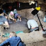 Investigaciones arqueológicas de campo en la Cueva de La Chora y El Mirón. Campaña 2025.